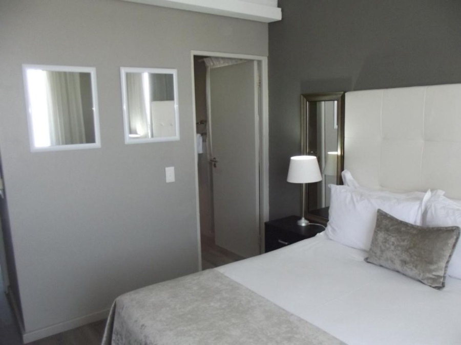 2 Bedroom Property for Sale in Table View Western Cape